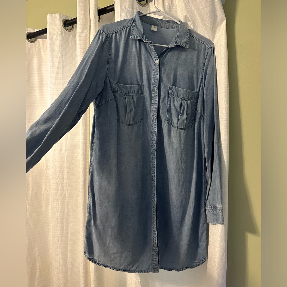 H&M Jean-like button down dress